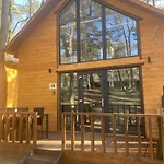 컨트리하우스 Bizon Village