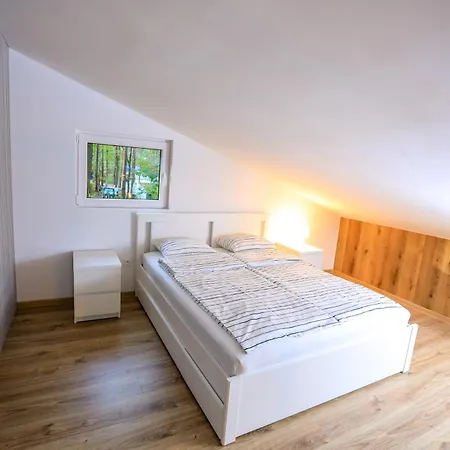 Bizon Village Hétvégi ház *