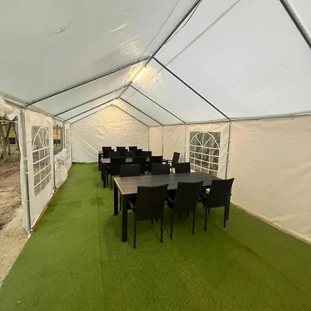 Hétvégi ház Bizon Village *