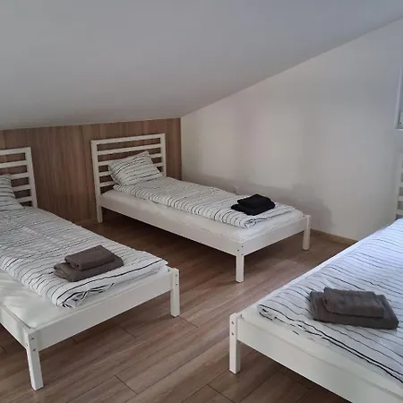 Bizon Village Hétvégi ház