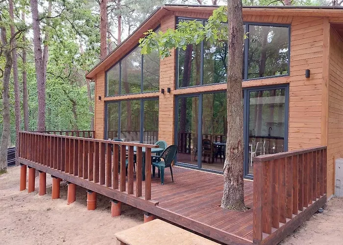 カントリーハウス Bizon Village Zalesie Górne